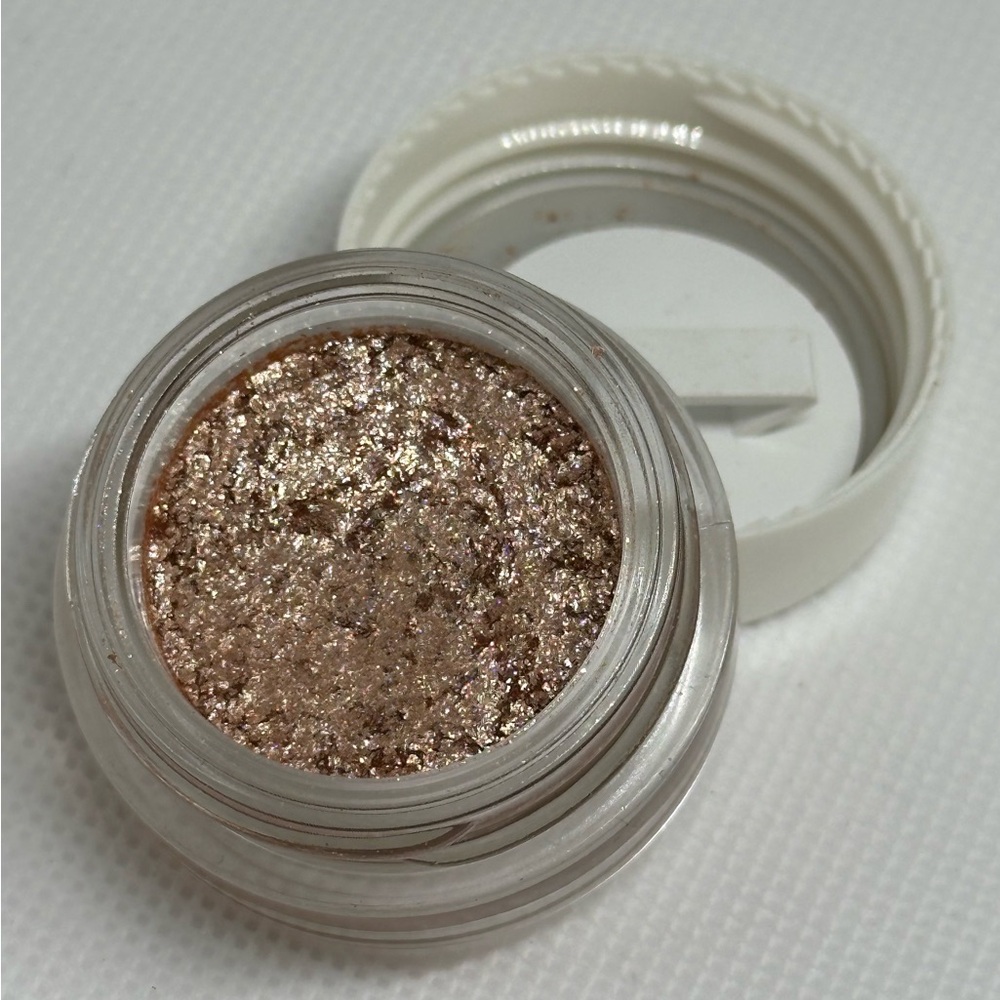 Kylie Cosmetics Shimmer Eye Glaze in the shade Night Swim